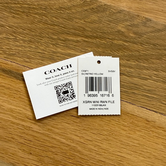 Coach Mini Rowan File Bag - Picture 6 of 8